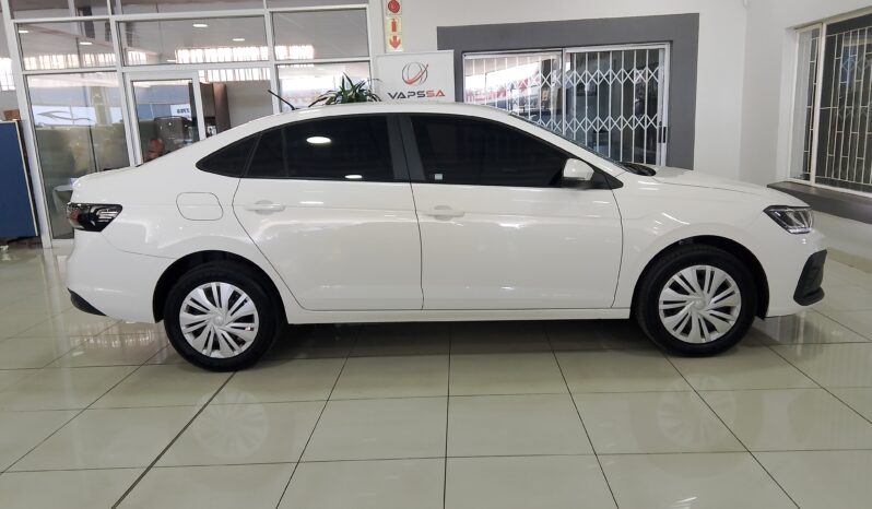 Volkswagen Polo 1.6 5DR full