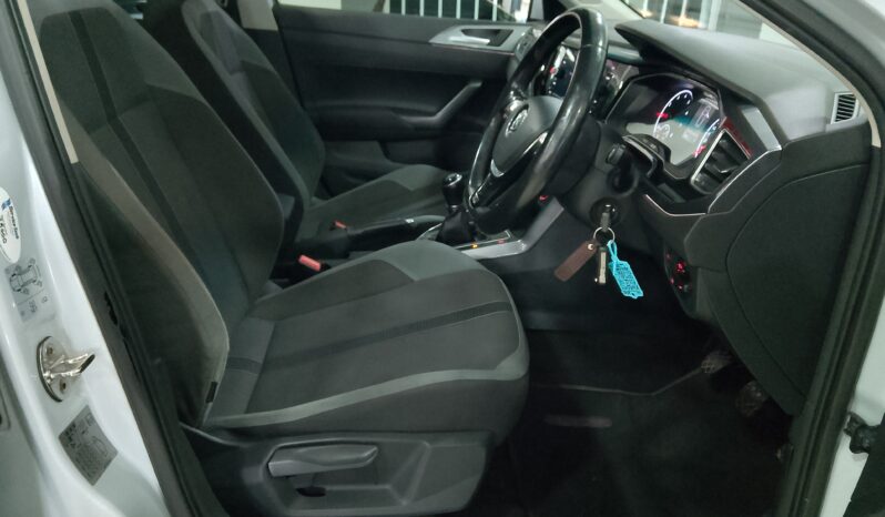 Volkswagen Polo 1.0 TSI Highline full