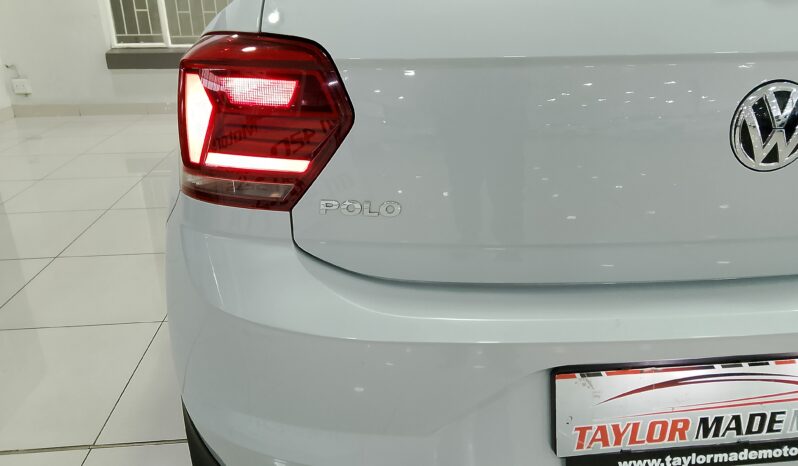 Volkswagen Polo 1.0 TSI Highline full