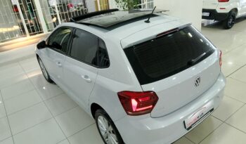 Volkswagen Polo 1.0 TSI Highline full