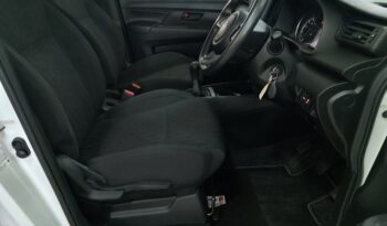 Toyota Rumion 1.5 s full