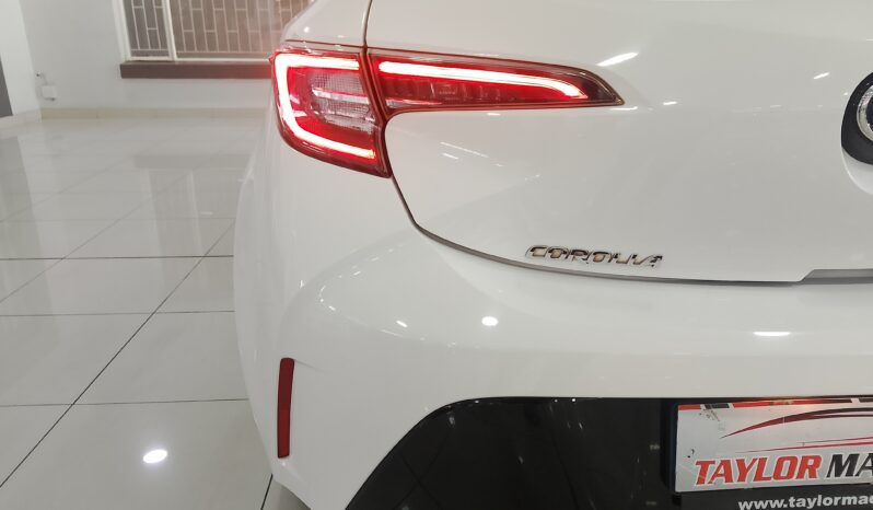 Toyota Corolla 1.2XR A/T 5DR full
