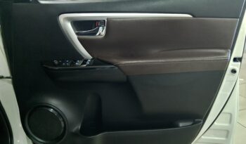 Toyota Fortuner 2.4 GD-6 R/B A/T full