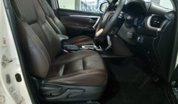 Toyota Fortuner 2.4 GD-6 R/B A/T full