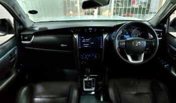 Toyota Fortuner 2.4 GD-6 R/B A/T full