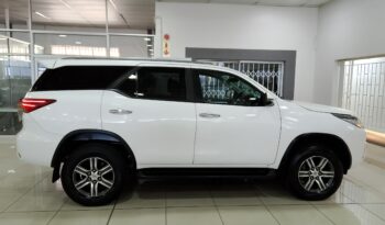 Toyota Fortuner 2.4 GD-6 R/B A/T full
