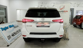 Toyota Fortuner 2.4 GD-6 R/B A/T full