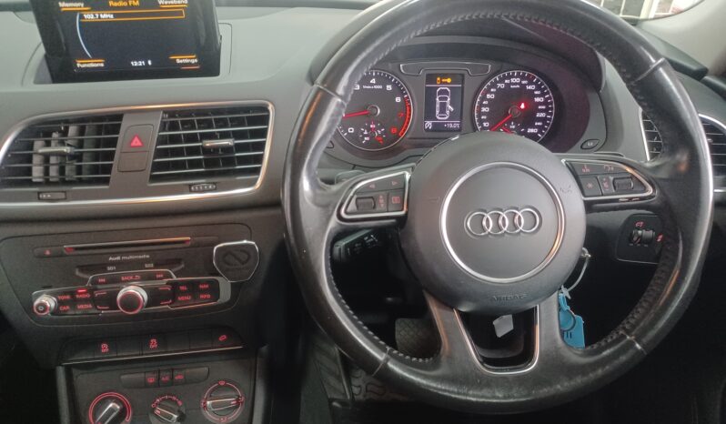 Audi Q3 1.4 TFSI S-Tronic full