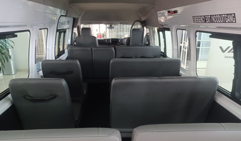 Nissan NV350 16 Seater Impendulo full