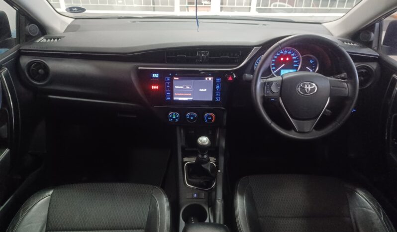 Toyota Corolla Quest 1.8 Prestige full