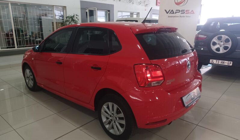 Volkswagen Polo Vivo 1.4 Trendline 5DR full