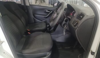 Volkswagen Polo Vivo 1.4 Trendline 5DR full