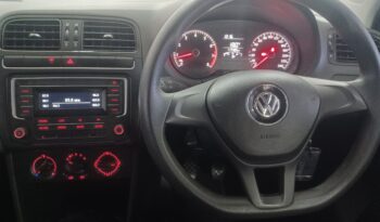 Volkswagen Polo Vivo 1.4 Trendline 5DR full