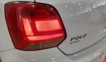 Volkswagen Polo Vivo 1.4 Trendline 5DR full