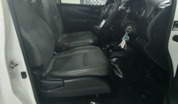 Nissan Navara 2.5 DDTI XE S/C P/U full