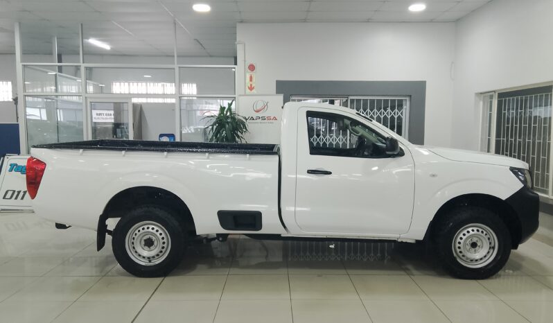 Nissan Navara 2.5 DDTI XE S/C P/U full