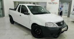 Nissan Np 200 1.6 P/U S/C Plus Safety