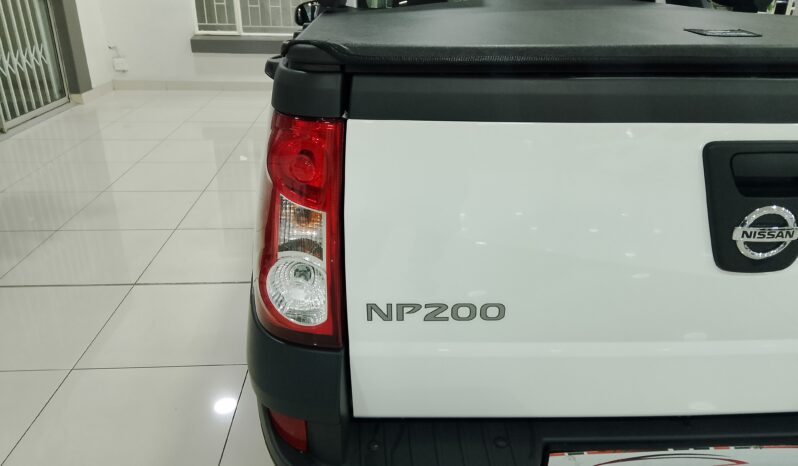 Nissan Np 200 1.6 P/U S/C Plus Safety full