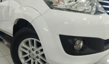 Toyota Fortuner 2.5 D4D Auto full