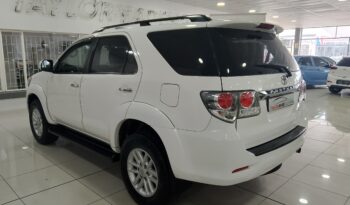 Toyota Fortuner 2.5 D4D Auto full