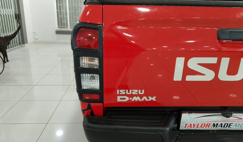 Isuzu D-Max 250 HO Hi-Rider A/T D/C full