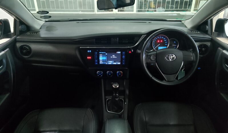 Toyota Corolla 1.4 D4D Prestige full