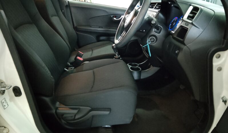 Honda Brio 1.2 Comfort 5DR full