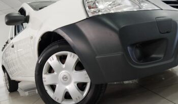 Nissan NP 2001.6 A/C Safety Pack P/U S/C full