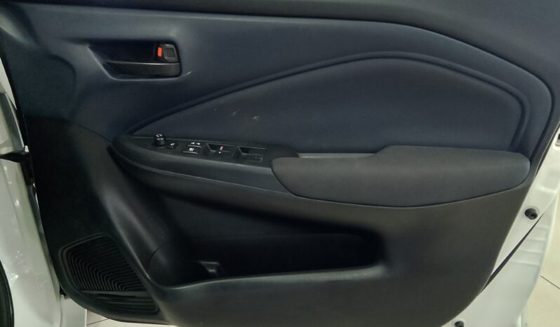 Toyota starlet 1.5xi full