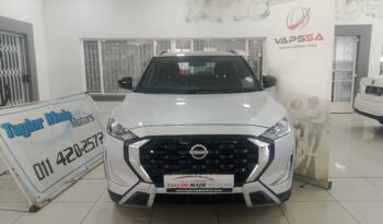 Nissan Magnate 1.0 Visia AMT full