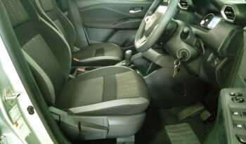 Nissan Magnate 1.0 Visia AMT full