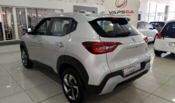 Nissan Magnate 1.0 Visia AMT full