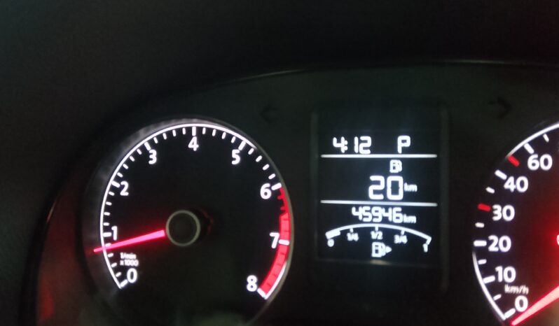 Volkswagen Polo Vivo 1.6 Comfort line full