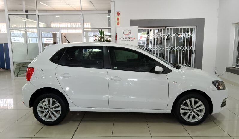 Volkswagen Polo Vivo 1.6 Comfort line full