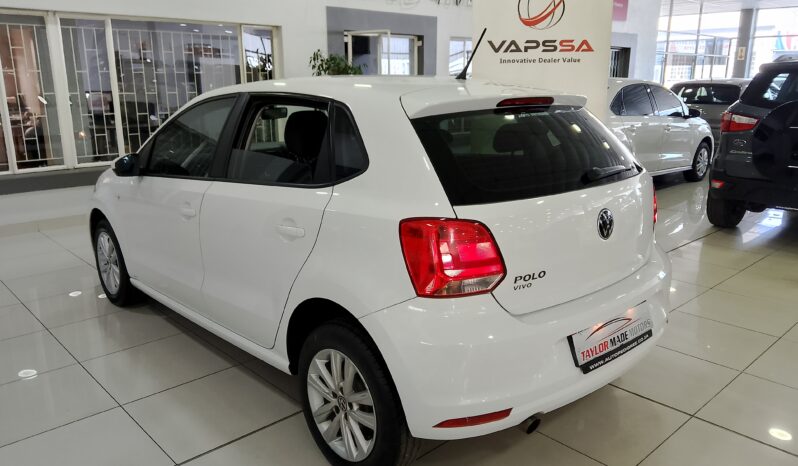 Volkswagen Polo Vivo 1.6 Comfort line full