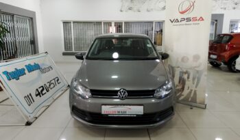 Volswagen Polo Vivo 1.4 Trendline full