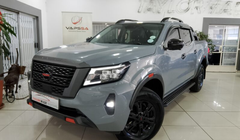 Nissan Navara 2.5 DDTI Pro-2X A/T D/C full