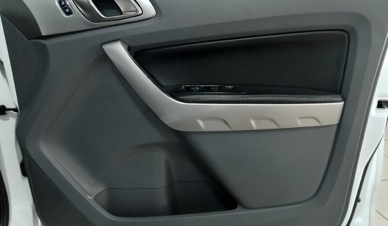 Ford Ranger 2.2TDCI Double Cab XLT A/T full