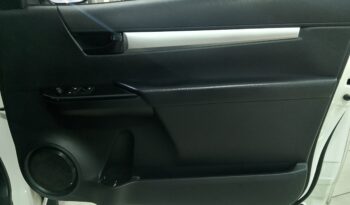 Toyota hilux 2.4GDS A/C S/C full