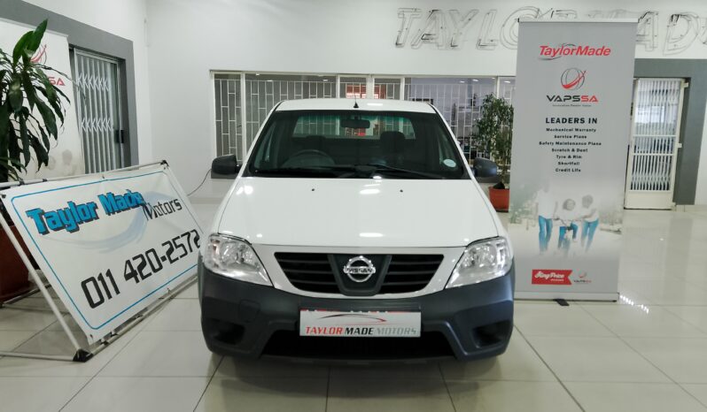 Nissan Np 200 1.6 A/C S/C P/U full