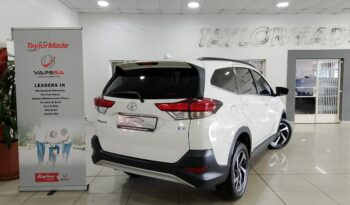 Toyota Rush 1.5 full