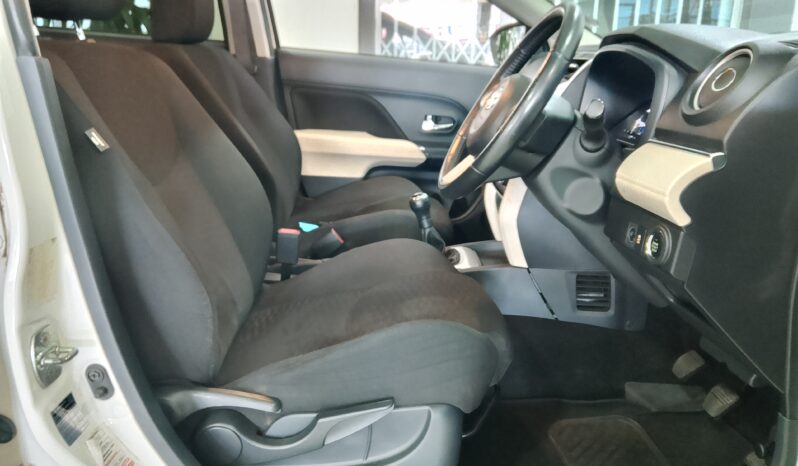 Toyota Rush 1.5 full
