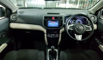 Toyota Rush 1.5 full