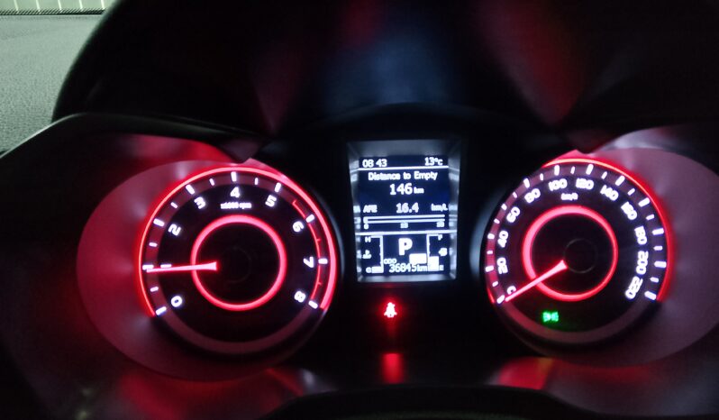 Mahindra XUV 3XO 1.2T MX3 A/T full
