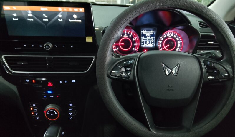 Mahindra XUV 3XO 1.2T MX3 A/T full