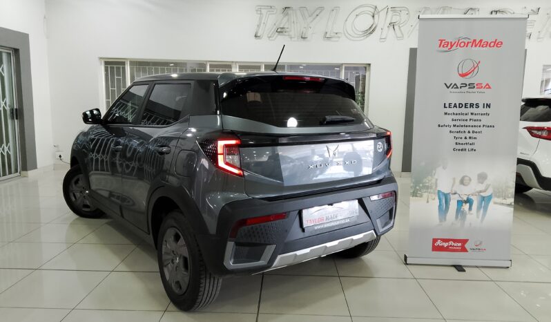 Mahindra XUV 3XO 1.2T MX3 A/T full