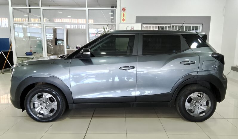 Mahindra XUV 3XO 1.2T MX3 A/T full