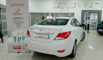 Hyundai Accent 1.6 GLS/Fluid full