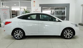 Hyundai Accent 1.6 GLS/Fluid full