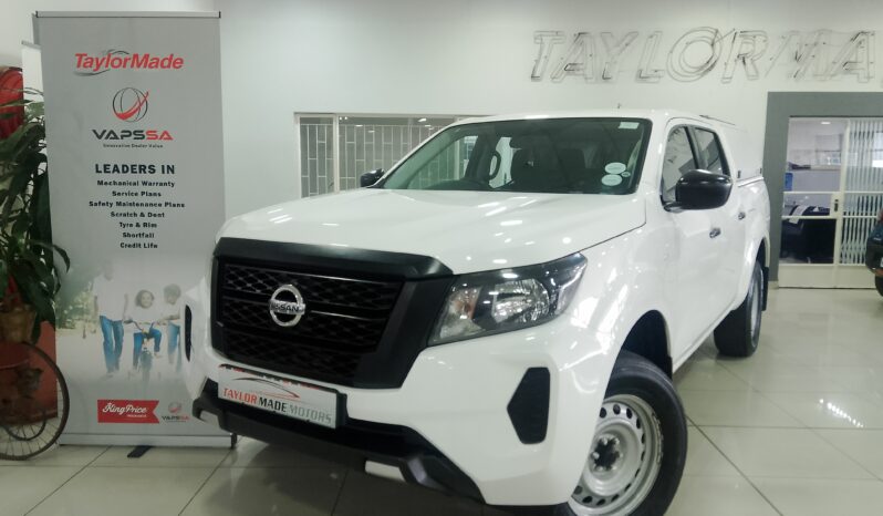 Nissan Navara  2.5DDTI SE D/C P/U full